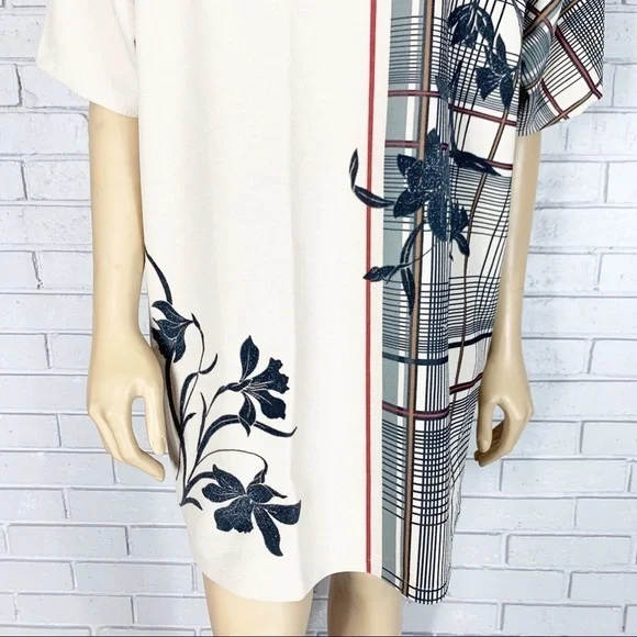 Zara Women’s Rubberized Short Sleeve‎ Dress - Picture 6 of 8